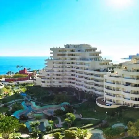 Benalbeach Vistas Al Mar Apartman *