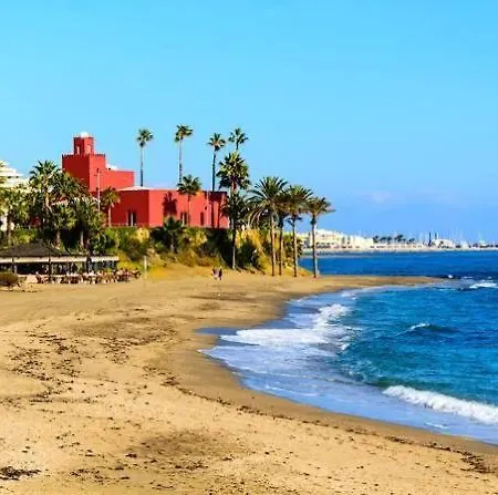 Benalbeach Vistas Al Mar 贝纳尔马德纳